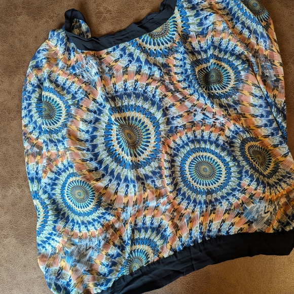 Colorful Patterned Kimono - Picture 3 of 3